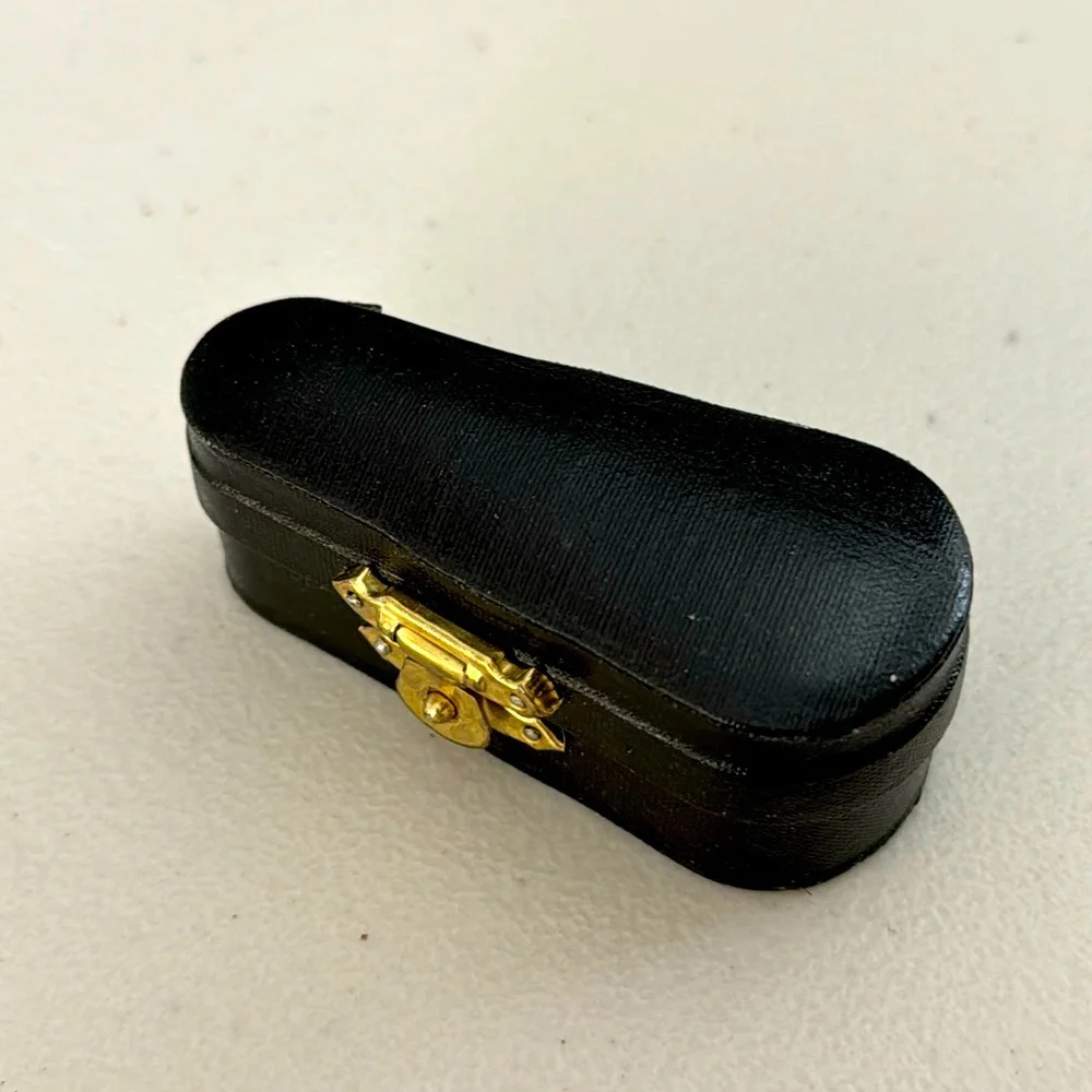 Miniature Violin, Bow and Case - Picture 2 of 7